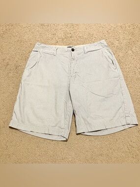 J.Crew Men's Stripped Seersucker Chino Shorts 100% Cotton Blue & White Sz 34
